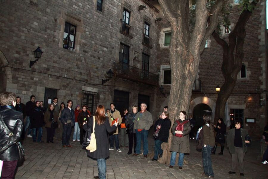Barcelona: The Ghost Walking Tour - The Stops at Plaça de Sant Pere and Placeta dEn Marcús