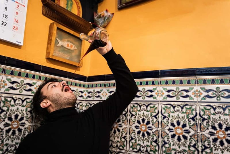 Barcelona: The Ultimate Local Tapas & Drinks Food Tour - Exploring the Gothic Quarter’s Historic Eateries