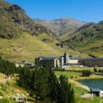 Barcelona to Vall de Núria: Pyrenees Mountain Wander Tour - Scenic Journey on the Núria Rack Railway