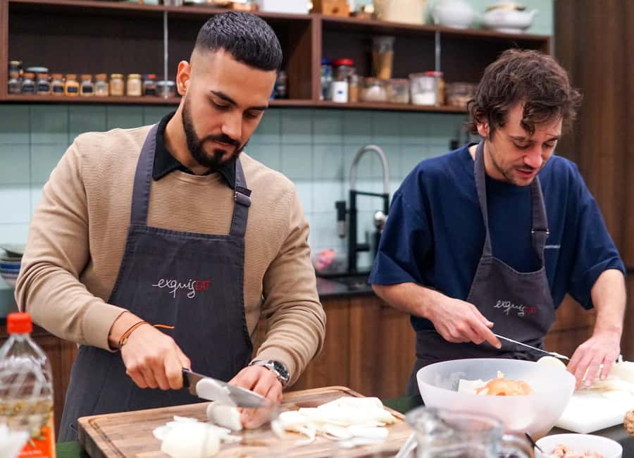 Barcelona: Tortilla de Patata Cooking Class & Unlimited Wine - Learning to Make an Iconic Tortilla de Patata