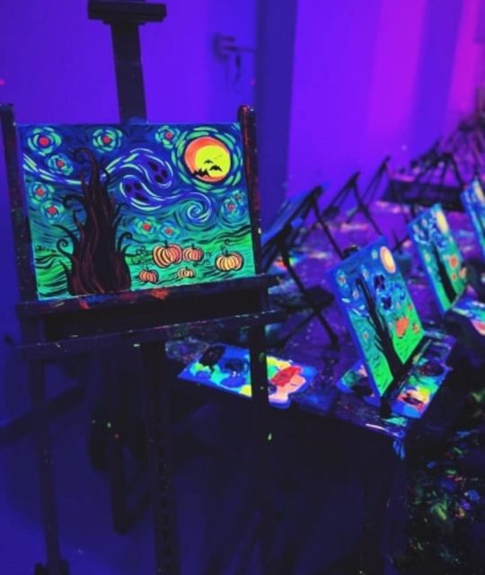 Barcelona: Wine and Van Gogh Paint and Sip Painting Class - What Makes the Barcelona Paint and Sip Class Special?