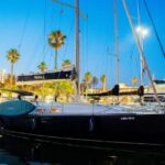Barcelona:Private Sailing excursion along the coast + brunch - Start at Port Olímpic with a Private Sailing Boat
