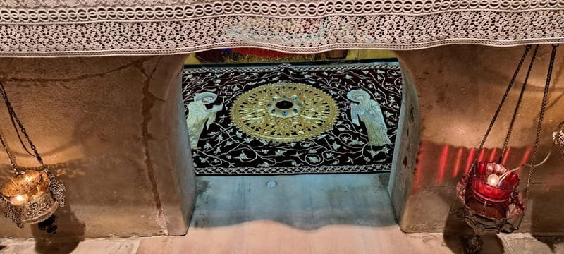 Bari: Basilica of Saint Nicholas, Museum, Focaccia Tasting - Discovering the Basilica of Saint Nicholas in Bari