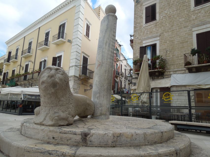 Bari: Private Food and Walking Tour - Strolling Through Bari’s Old Town and Iconic Squares