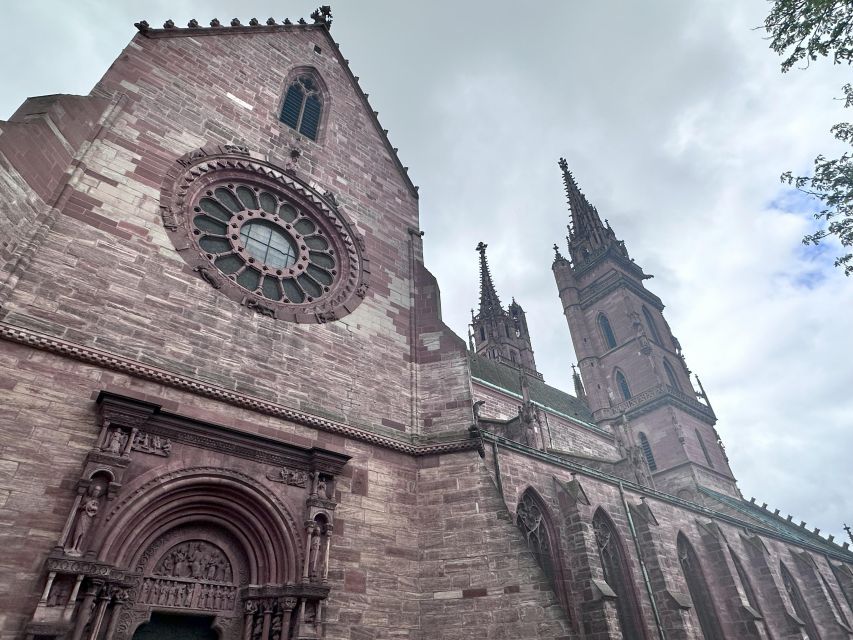 Basel Historical Old Town Tour - Starting at Kunstmuseum Basel, the Tour Sets the Scene