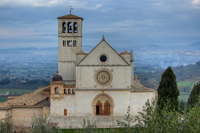 Basilica of Saint Francis in Assisi - Private Tour - Exploring the Upper Church of Gothic Brightness
