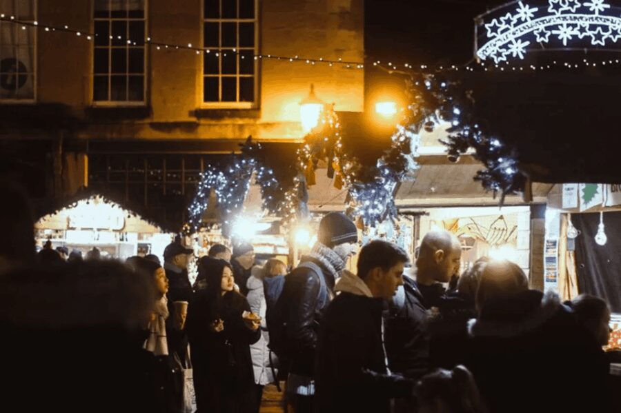Bath: Christmas Market and City Highlights Walking Tour - Starting at Bath Abbey: The Heart of the City