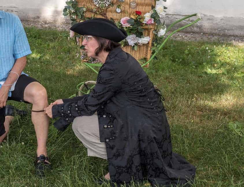 Bathers, doctors, pharmacists - a healing adventure tour through Ludwigsburg - Starting Point at Akademiehof: Easy to Find