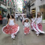 Bayonne Private Walking Tour With A Professional Guide - Visiting the 13th-Century Bayonne Cathedral