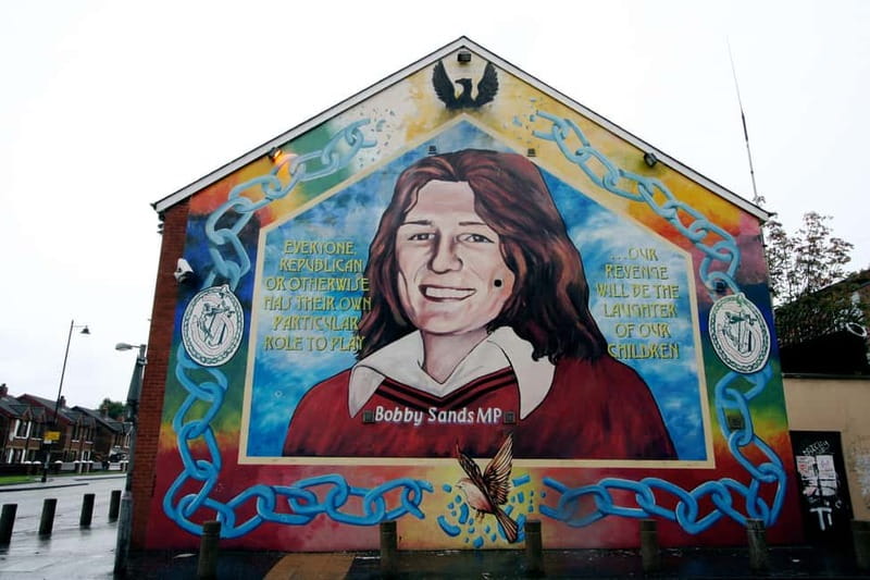 Belfast: Falls Road Troubles Tour - Walking Through Belfast’s Murals and Memorial Gardens