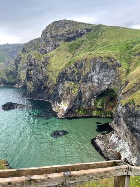 Belfast: Giant's Causeway and Game of Thrones Tour - The Journey Begins in Belfast with a Scenic Drive