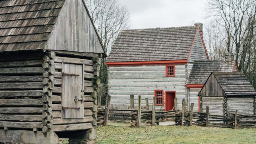 Belfast: Slieve League Cliffs & Donegal Private Day Trip - Visiting the Ulster American Folk Park: An Immersive Irish Emigration Experience