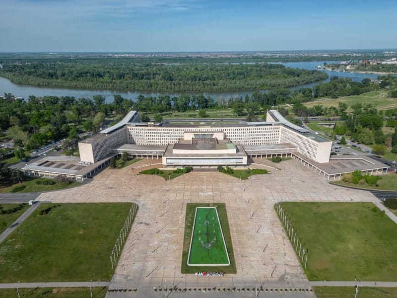 Belgrade: Socialist Brutalist Architecture Private Tour - Visiting the Yugoslav Government Building and Cold War Dynamics