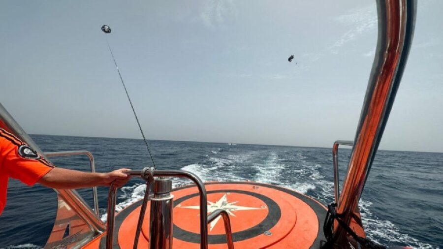 Benalmádena: Deluxe Parasailing Flight from Benalmadena Port - Benalmádena: Deluxe Parasailing Flight from Benalmadena Port