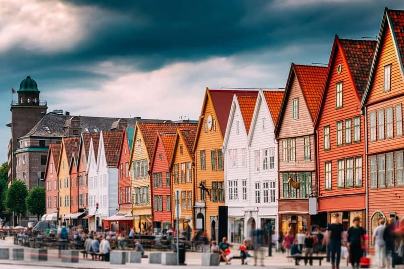 Bergen: Authentic Morning Walking Tour - Bergen’s Flexible Private Tour and How It Works
