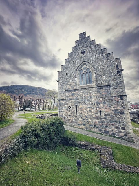 Bergen's Twilight Magic: An Evening Adventure - Bergen’s Twilight Magic: A Private Evening Walk