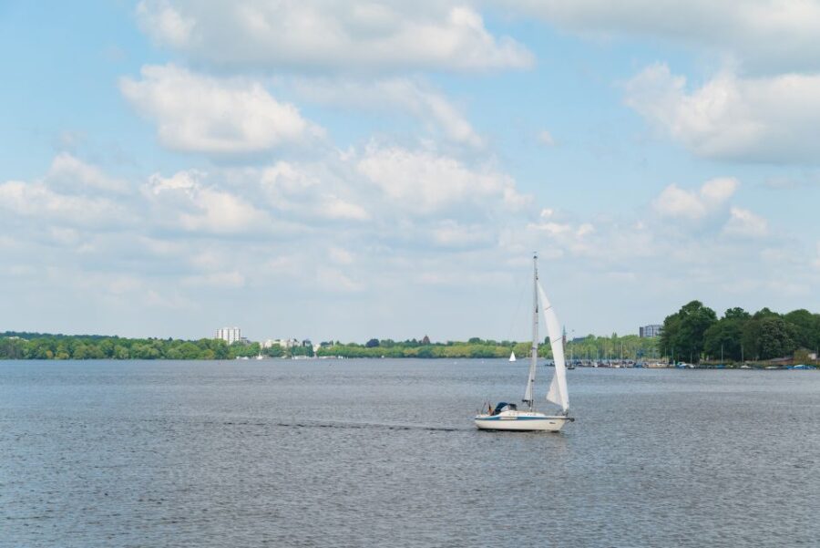 Berlin: 2-Hour Lake Oberhavel Cruise from Tegel - Starting Point at Tegel: Convenient and Easy to Find