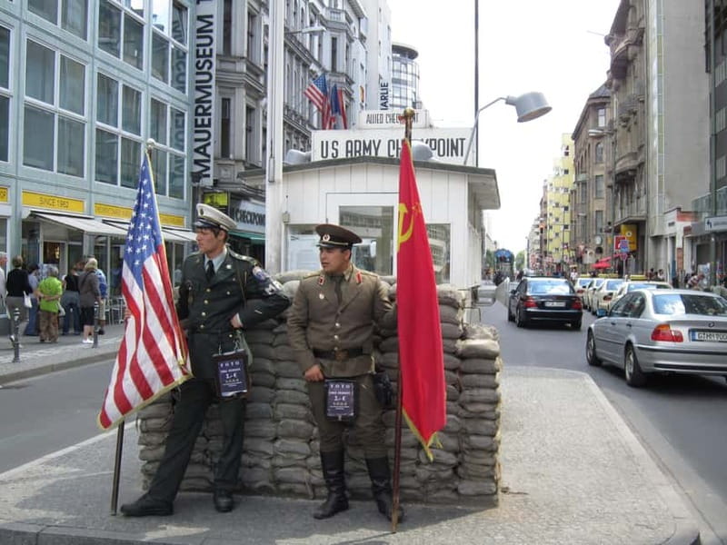 Berlin: 3-hour Driving Highlights Tour - Starting Point and Tour Duration