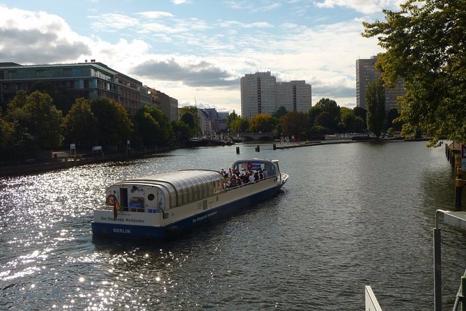 Berlin 4-Course Sunset Dinner Cruise Including Drinks - Spectacular Views of Berlin’s Lights and Landmarks