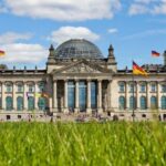 Berlin and Hamburg: Shore Excursion Tour Package - From Cruise Ports to Historic Landmarks in Berlin