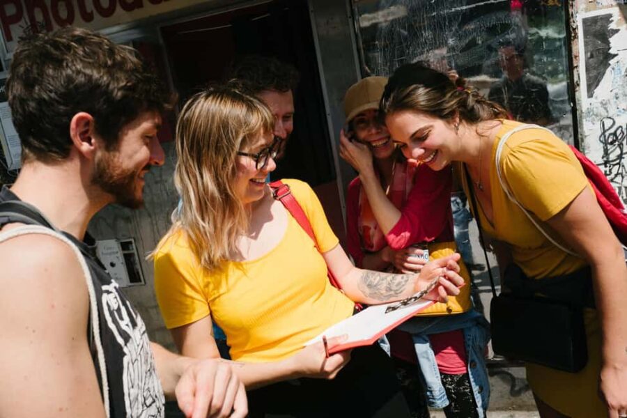 Berlin Challenges for teams with a live host and photo proof - The Flexible Start and End Points in Berlin