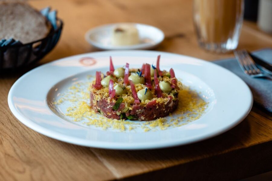 Berlin: Fine Dining Breakfast with Champagne in Schoneberg - Discover the Charm of Schoneberg’s Breakfast Scene