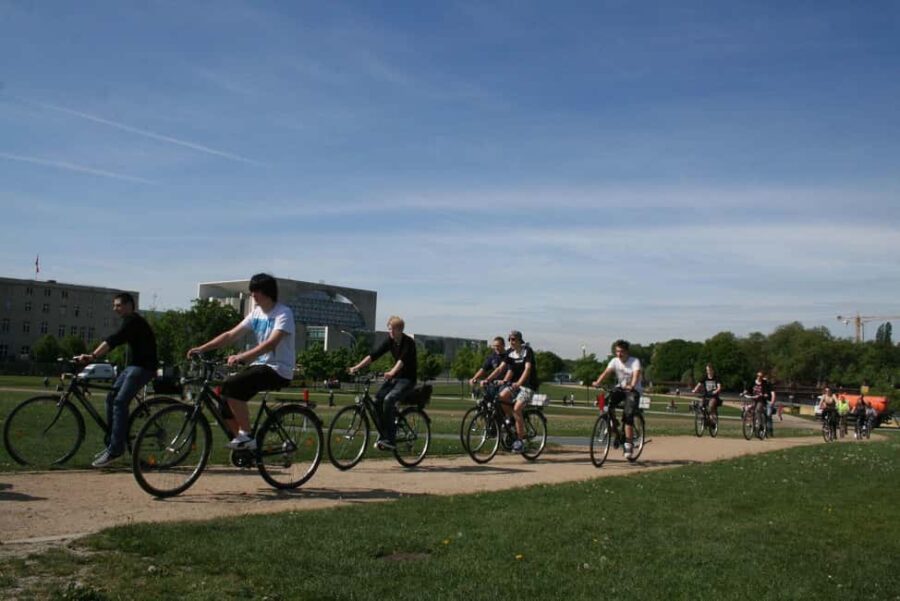 Berlin: Guided Bike Tour for School Groups - Three Routes to Explore Berlin’s Diverse Sides