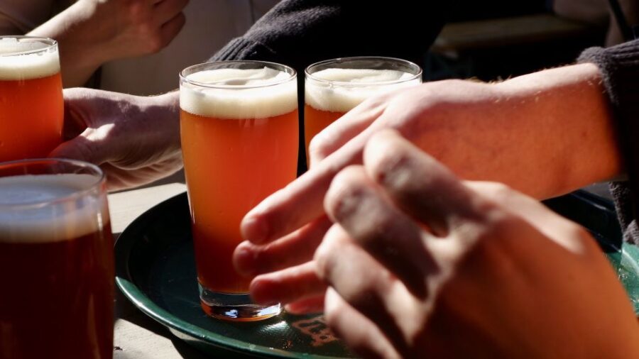 Berlin: Guided Craft Beer & Cultural Tour With Snacks - Exploring Friedrichshain’s Microbreweries and Brewpubs