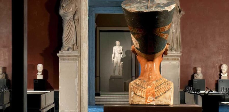 Berlin: Highlights Neues Museum Guided Tour - Exploring the Prehistoric Collection