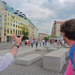 Berlin: Historical Sights & Berlin Wall Tour with a Berliner - Starting at the Iconic Brandenburg Gate