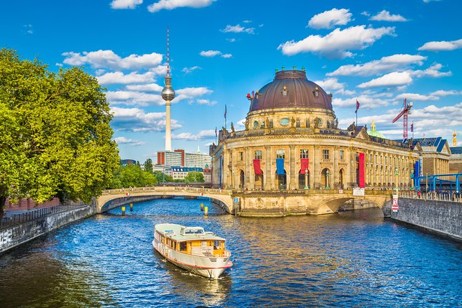 Berlin History Tour with a Local Expert: 100% Personalized & Private - Starting Point and Duration of the Private Tour in Berlin