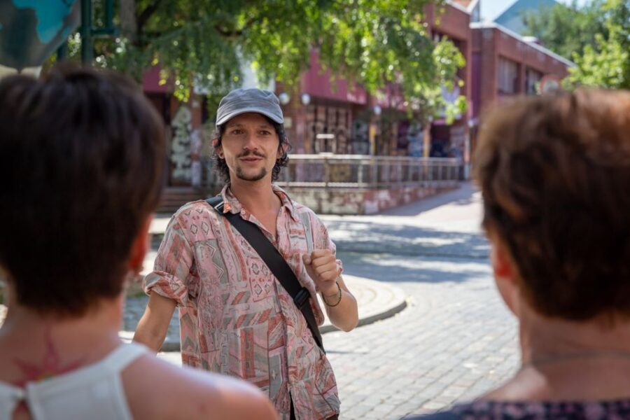 Berlin: Mitte Culinary Food Tour - Starting at Hackesche Höfe, the Heart of the District