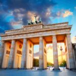Berlin: Private City Tour - Berlin Highlights Guided Walk - Exploring Berlin’s Historic Landmarks along Unter den Linden