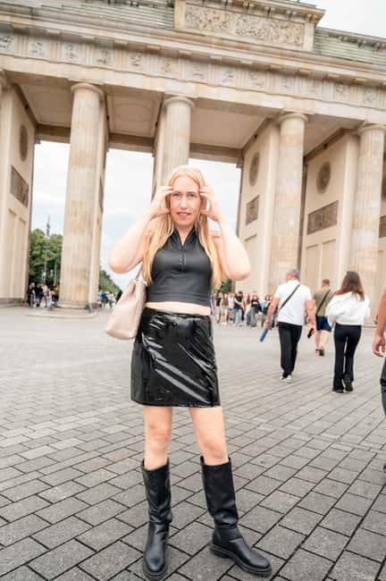 Berlin: Private Photoshoot with Professional Photographer - Meet at Brandenburg Gate for a City-Styled Photoshoot