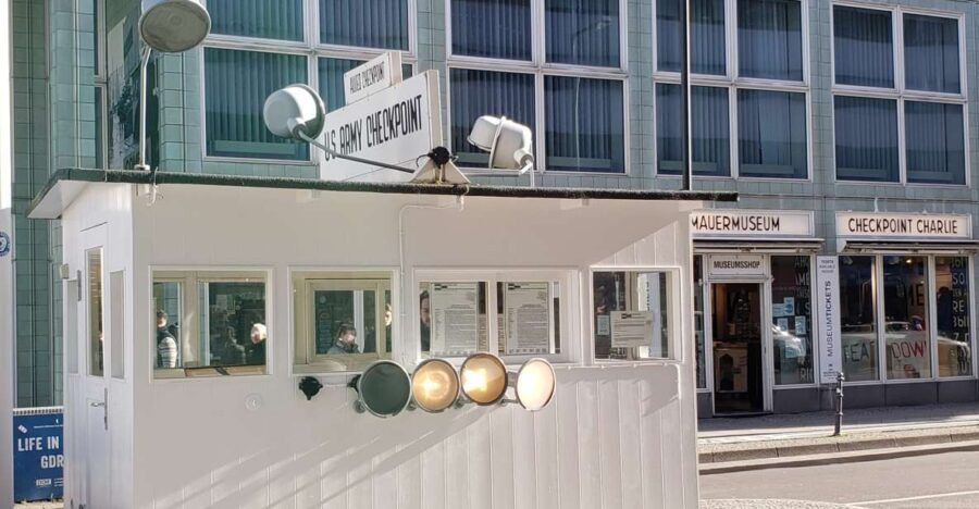 Berlin: Private walking tour through the city center - Walking Through the Berlin Wall and Topography of Terror