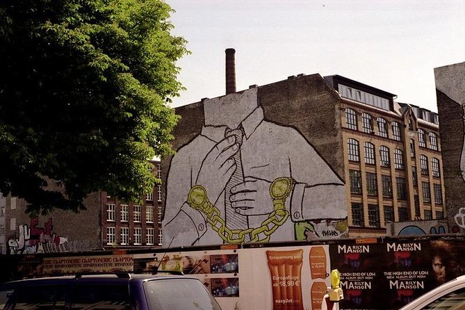 Berlin Street Art Private Tour - Exploring Graffiti in Berlin’s City Center at Haus Schwarzenberg