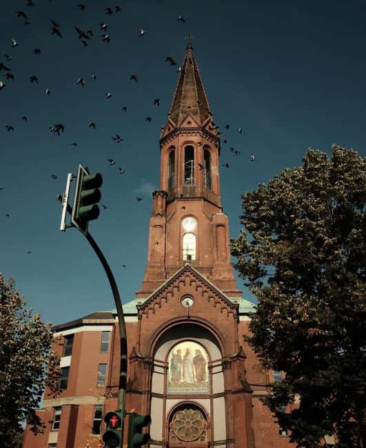 Berlin: Street Photography Workshop with Local Photographer - Exploring Kreuzberg’s Street Life