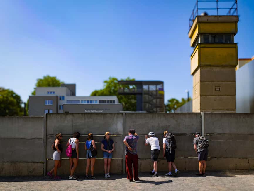 Berlin: The Wall and Third Reich Guided Bike Tour - Exploring Berlin’s Nazi Era Sites