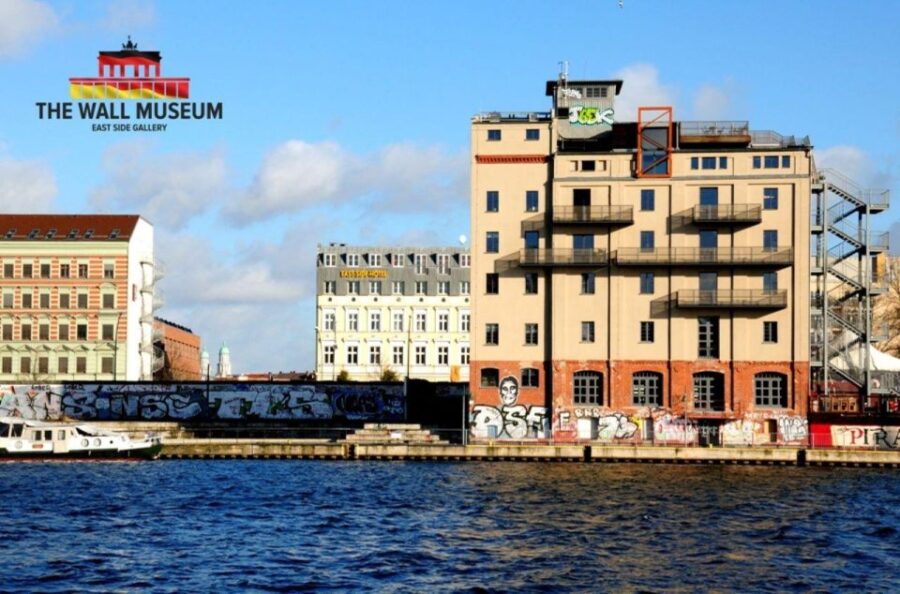 Berlin: The Wall Museum East Side Gallery Ticket - Inside the Museum: Thirteen Themed Rooms