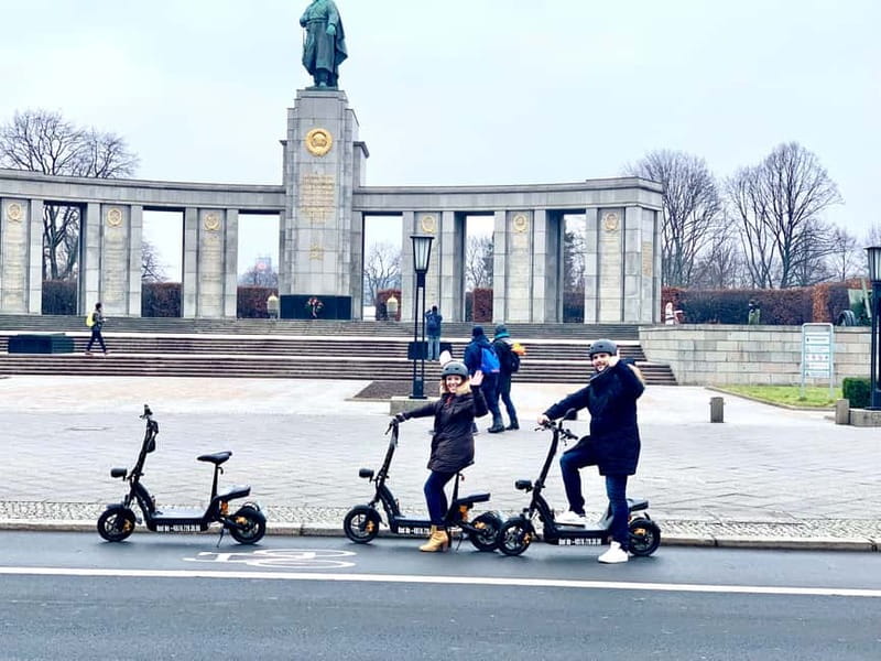 Berlin: Thrilling E-Scooter Adventure Tour - Navigating Berlin’s Streets in Comfort and Style