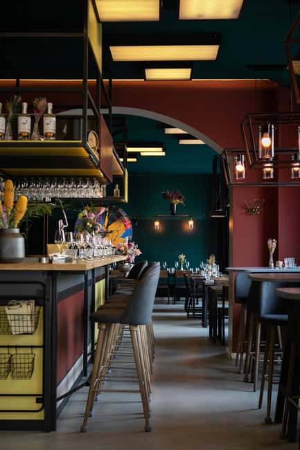 Berlin: Vegetarian Champagne Brunch at Bonvivant - The Historic Setting of Bonvivant in Berlin-Schöneberg