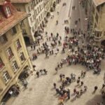Bern: 90-Minute Stroll Through the Old Town - Exploring Bern’s Old Town Streets and Arcades