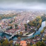 Bern Highlights and Hidden Gems Walking Tour With A Guide - Starting at Bern’s Swiss Federal Palace: Bundesplatz