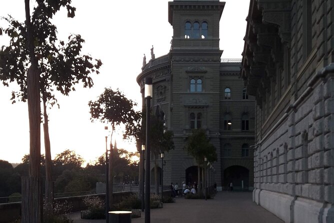 Bern Walking WarpSpeed Tour with Local Expert Guide - Highlights of Berns Key Landmarks and Scenic Spots