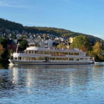 Bernkastel: 1-hour panoramic boat tour Lieser, Mülheim and back - Disembarking and Exploring Lieser and Mülheim