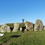 Bespoke private tours of Stonehenge and Avebury by car with local guide - Discovering West Kennet Long Barrow and Its Ancient Secrets