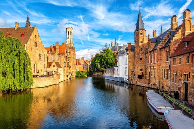 Best Bruges Shore Excursion including Deluxe Canal Cruise - Exploring Bruges’ Most Recognizable Landmark: The Belfry