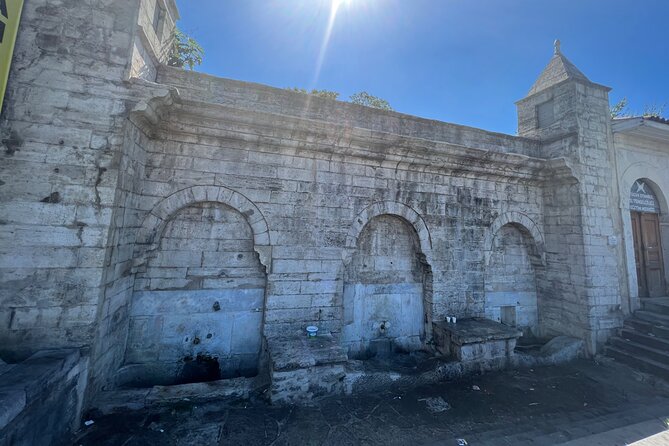 Best Highlights of Istanbul - Exploring the Blue Mosque and the Hippodrome