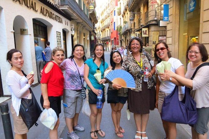 Best of Barcelona Excursion with Optional Attractions Tickets - Visiting the Heart of Barcelona: Plaza d’Espanya and More