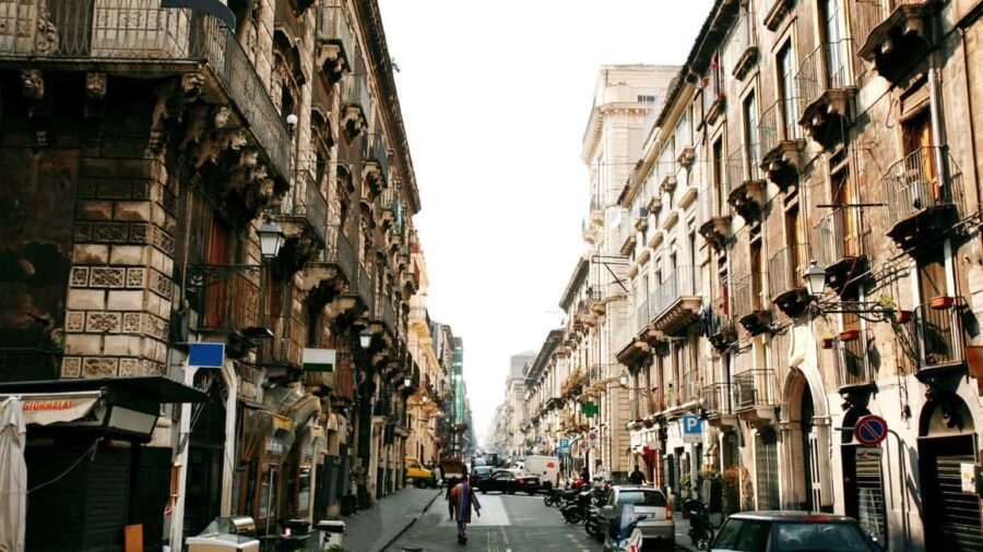 Best of Catania: Private Walking Tour with a Local - Exploring Iconic Landmarks and Authentic Spots